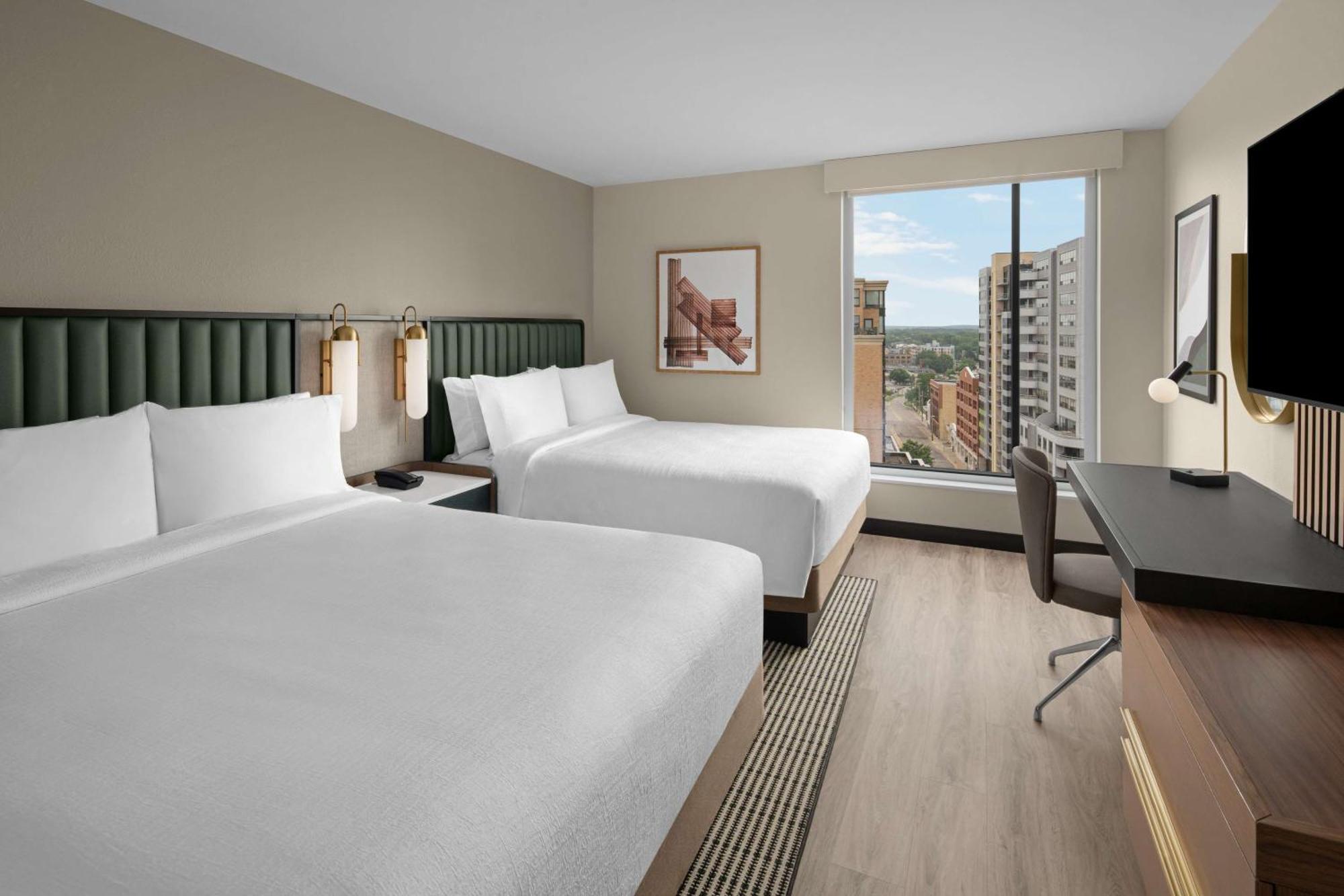 Embassy Suites By Hilton Madison Downtown ภายนอก รูปภาพ