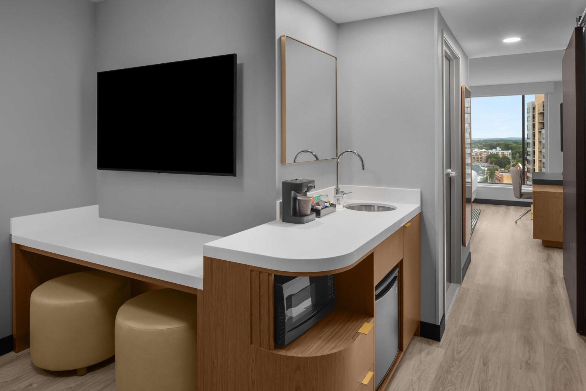 Embassy Suites By Hilton Madison Downtown ภายนอก รูปภาพ