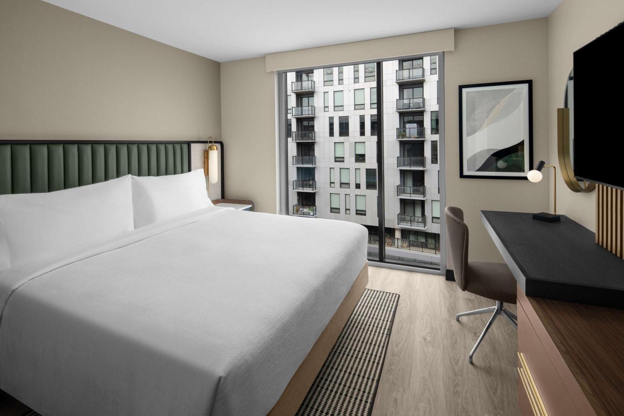 Embassy Suites By Hilton Madison Downtown ภายนอก รูปภาพ