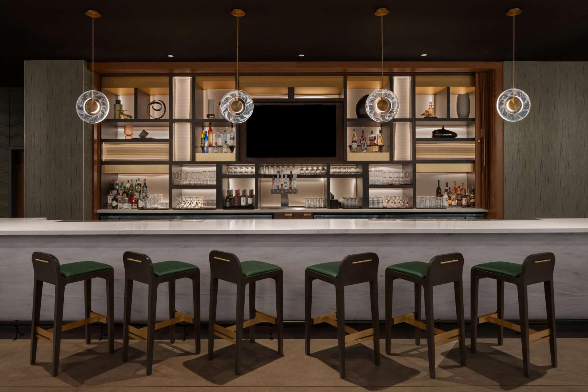 Embassy Suites By Hilton Madison Downtown ภายนอก รูปภาพ